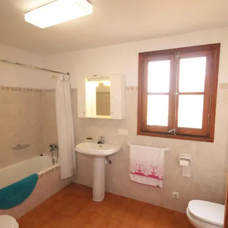 Ca Na Pomara- In A Quiet And Well-located Area * פוינסה
